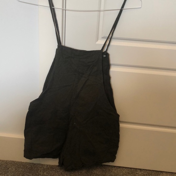 Romper - Picture 2 of 2